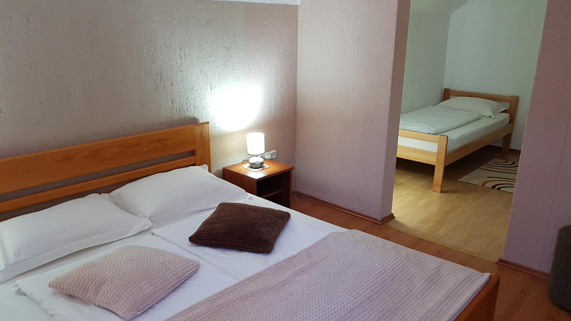 St George B&B Korenica Δωμάτιο φωτογραφία