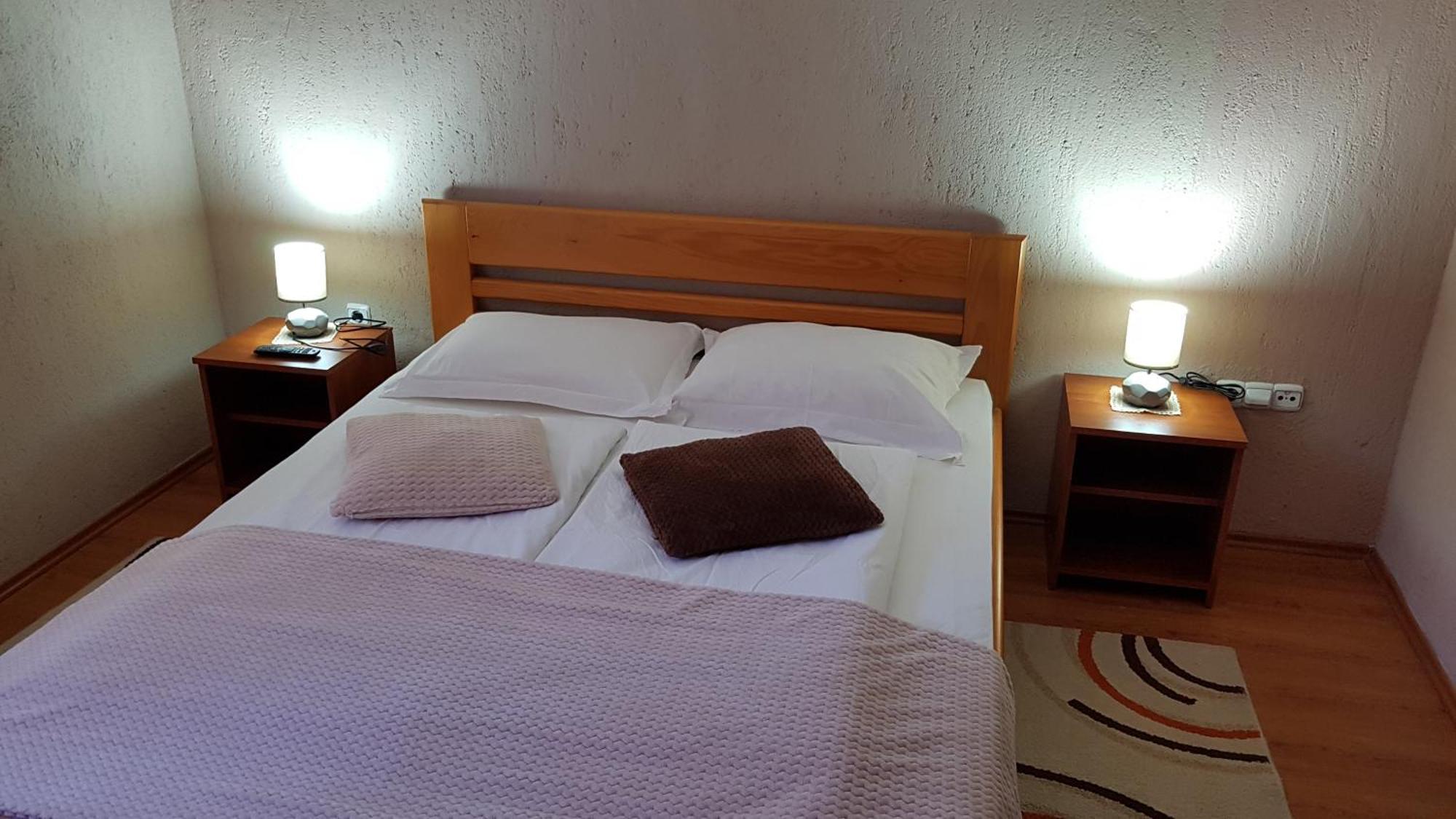 St George B&B Korenica Δωμάτιο φωτογραφία