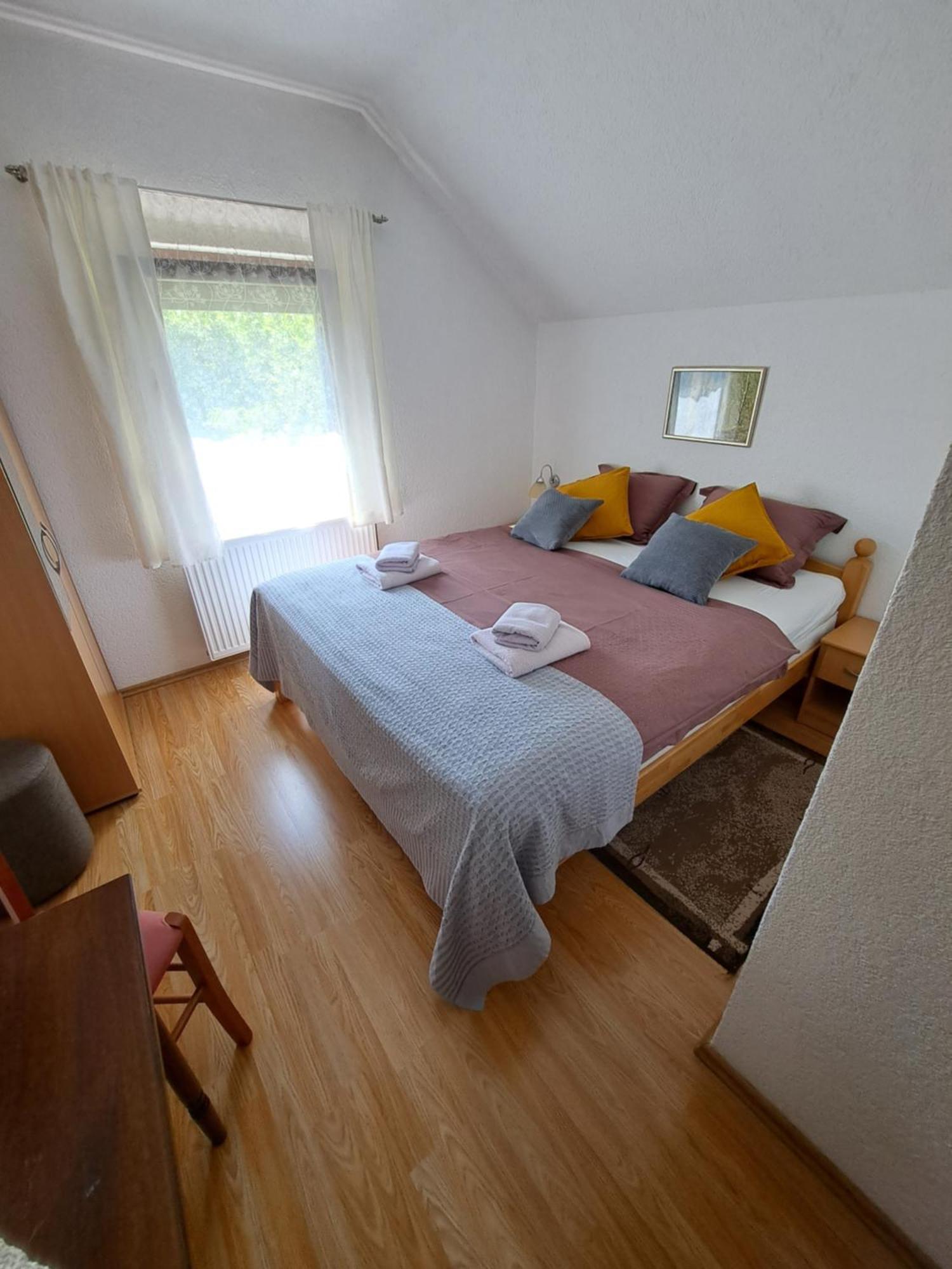 St George B&B Korenica Εξωτερικό φωτογραφία