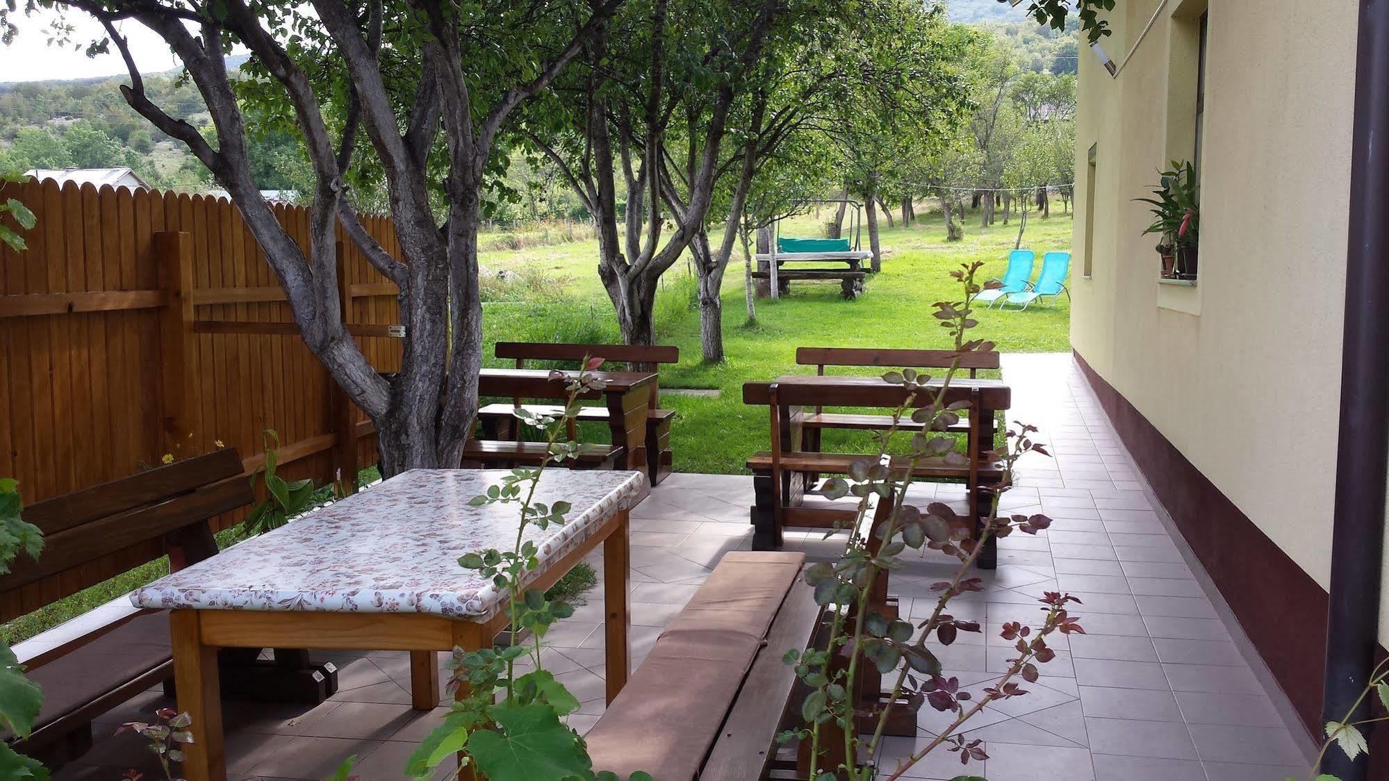 St George B&B Korenica Εξωτερικό φωτογραφία