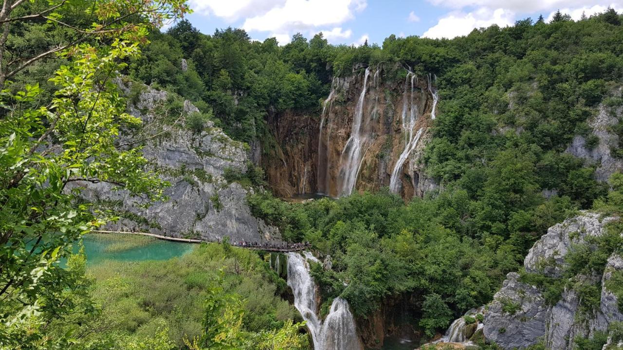 St George B&B Korenica Εξωτερικό φωτογραφία